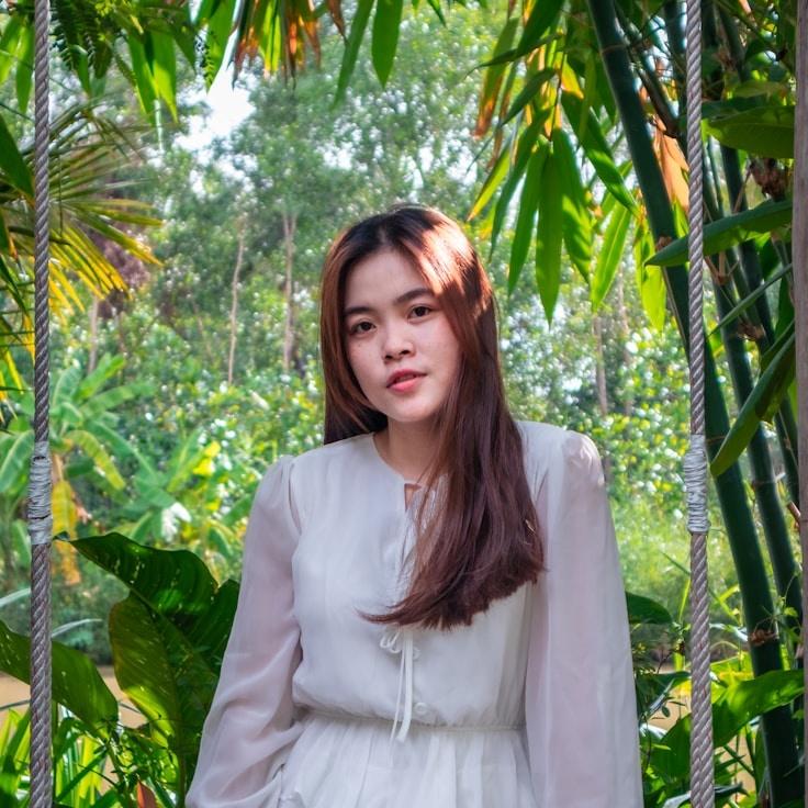 Amelie Dubois - Founder of DawnMeadowPark